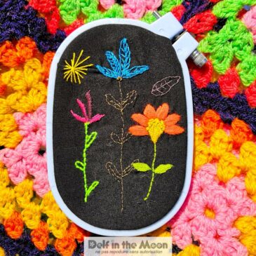 Petites broderies fleuries